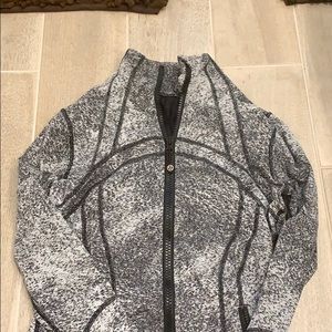 lululemon jacket